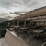 Resort Stork Design *