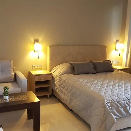 Feriested Stork Design Epidaurus