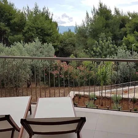 Feriested Stork Design