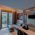 Resort Stork Design