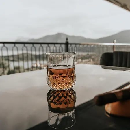 Stork Design * Epidaurus