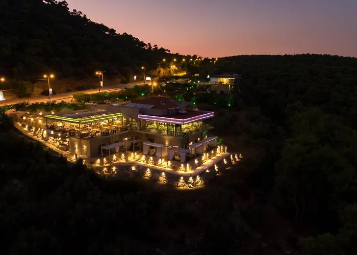 Resort Stork Design *